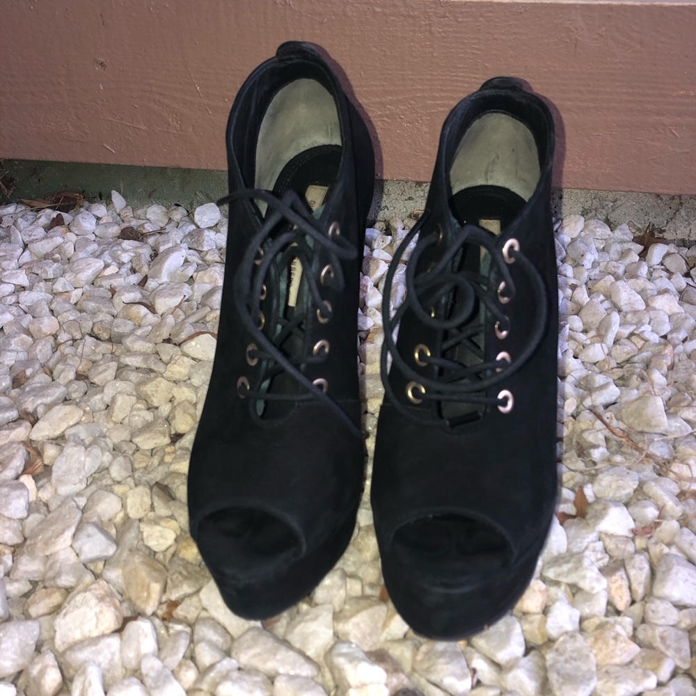 Black booties Diane von furstenberg